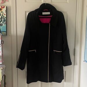 Trina Turk Trench Coat Zipper Detail Pink Lining Excellent condition Size 12